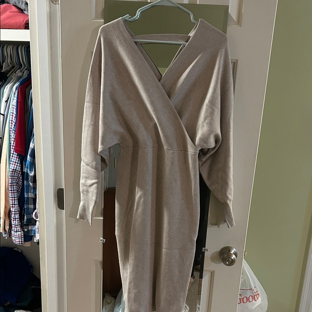 New York & Company Taupe Long Sleeve Dress